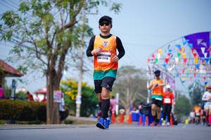 BIB: 47016
                            <button type="button" onclick="openModal(10090969)" class="btn btn-primary btn-sm float-right btn-popup" data-toggle="modal" data-target=".modal-high-quality">
                        <i class="fas fa-shopping-cart"></i> Add to Cart
                    </button>
                                            <button type="button" onclick="isThisMe(10090969, true)" class="btn btn-success btn-sm float-right btn-popup btn-isme hidden" data-toggle="tooltip" data-placement="bottom" title="นี่คือรูปของคุณใช่ไหม คลิกที่นี่เพื่อเอาเข้าอัลบั้ม">
                        <i class="fas fa-plus"></i> Add to album
                    </button>
                    <button type="button" onclick="isThisMe(10090969, false)" class="btn btn-warning btn-sm float-right btn-popup btn-isnotme hidden">
                        <i class="fas fa-ban"></i> Remove from album
                    </button>